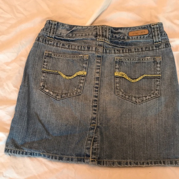 Maurice’s denim mini skirt size 5/6 - Picture 2 of 2